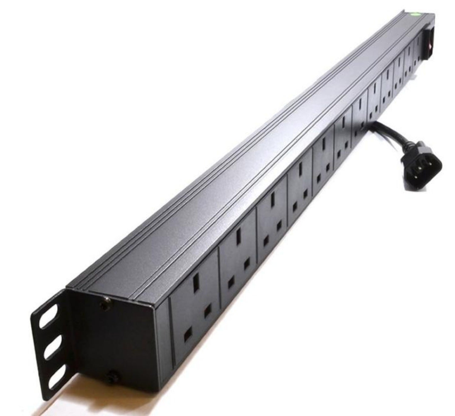 12 Way Vertically Mounted Rackmount IEC PDU - UK Sockets (PDU-12WS-V-U ...